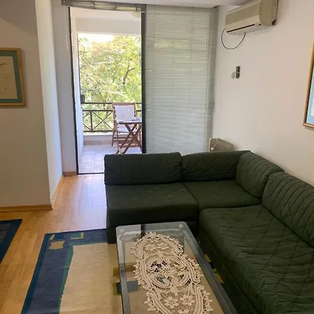 A&a Apartment