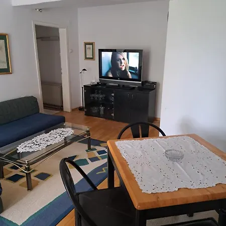 Apartment A&a *