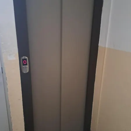 A&a Apartment *